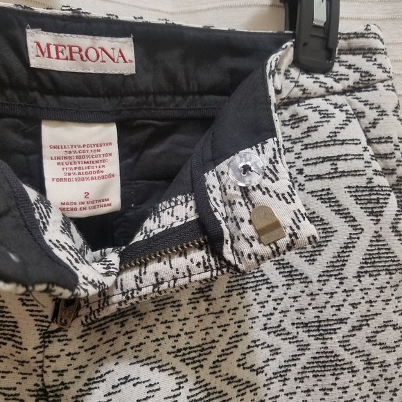 Aztec White and Black Shorts - Picture 5 of 8